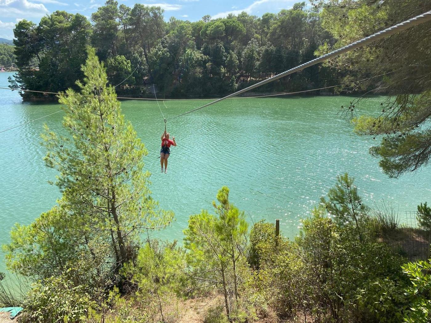 Au Point Du Jour - Gites Carcassonne, Lac De La Cavayere Buitenkant foto