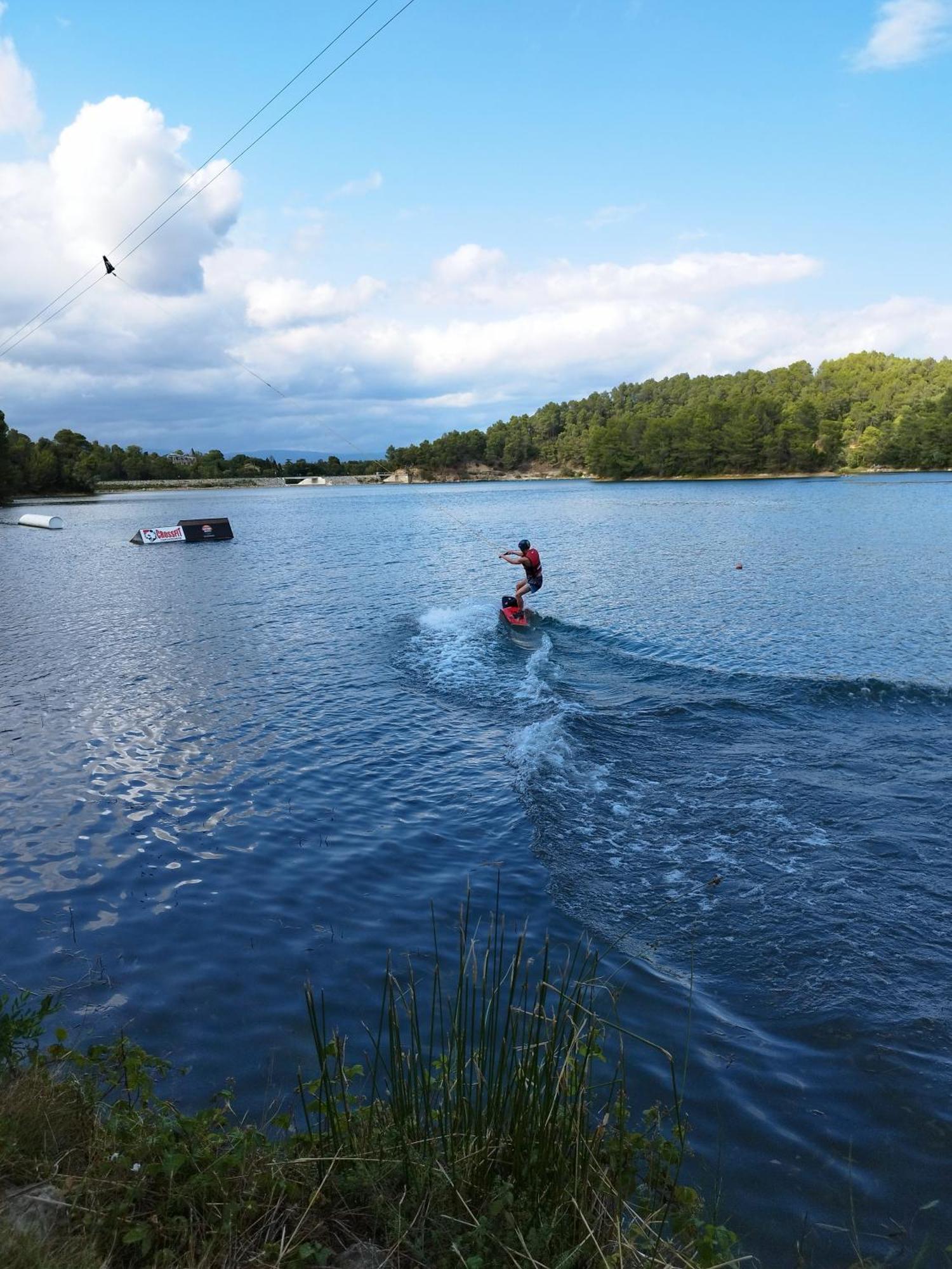 Au Point Du Jour - Gites Carcassonne, Lac De La Cavayere Buitenkant foto