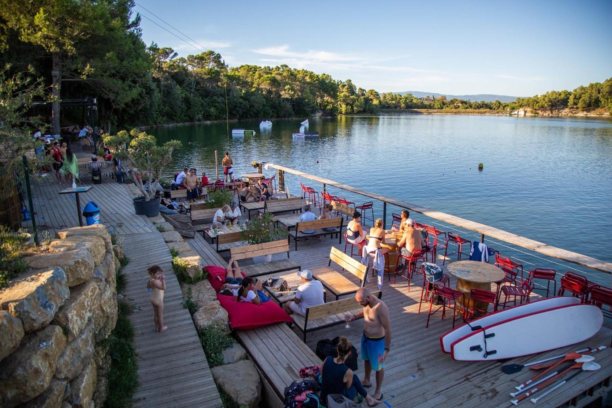 Au Point Du Jour - Gites Carcassonne, Lac De La Cavayere Buitenkant foto